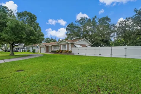 4984 48th Terrace N St Petersburg FL 33709
