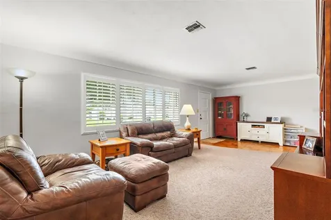 4984 48th Terrace N St Petersburg FL 33709