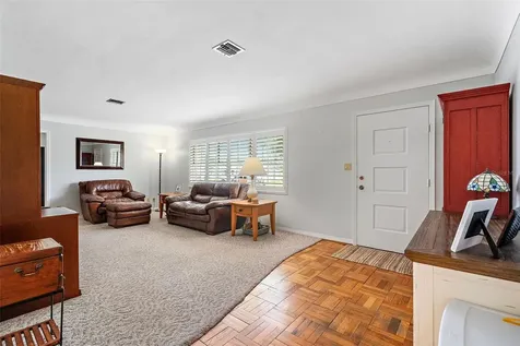 4984 48th Terrace N St Petersburg FL 33709