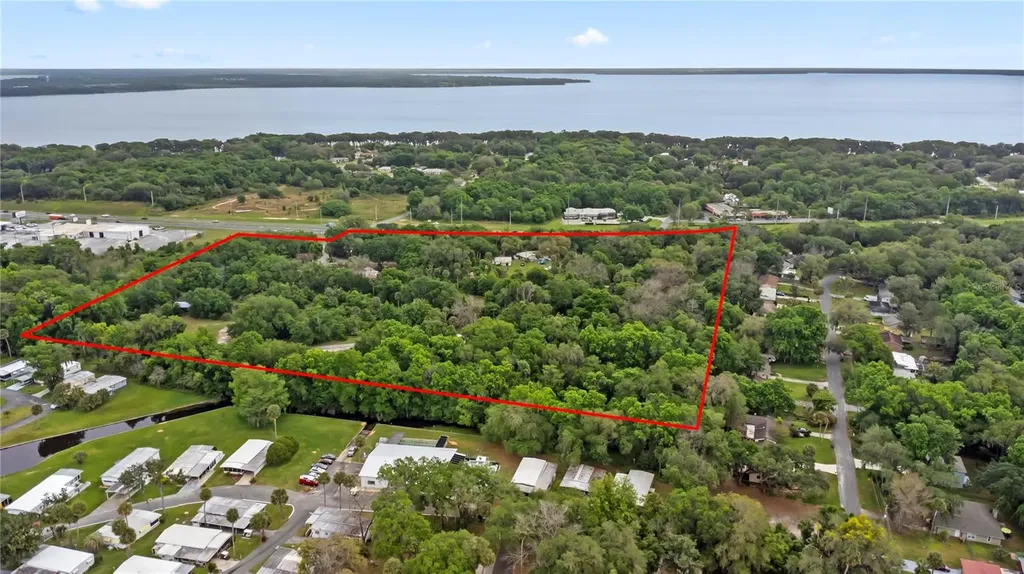 1712 Connell Road Leesburg FL 34748