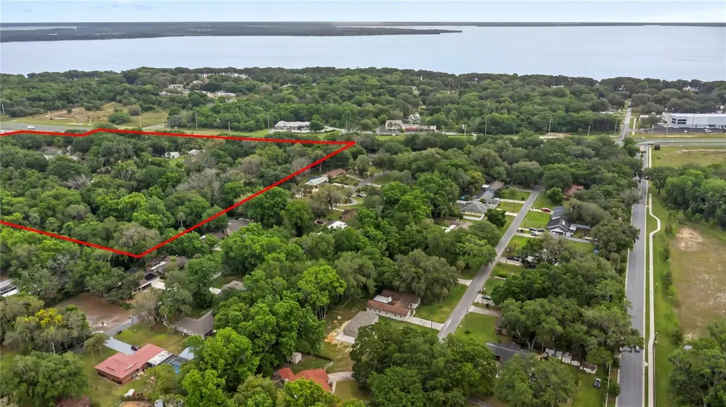 1712 Connell Road Leesburg FL 34748
