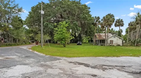 1712 Connell Road Leesburg FL 34748