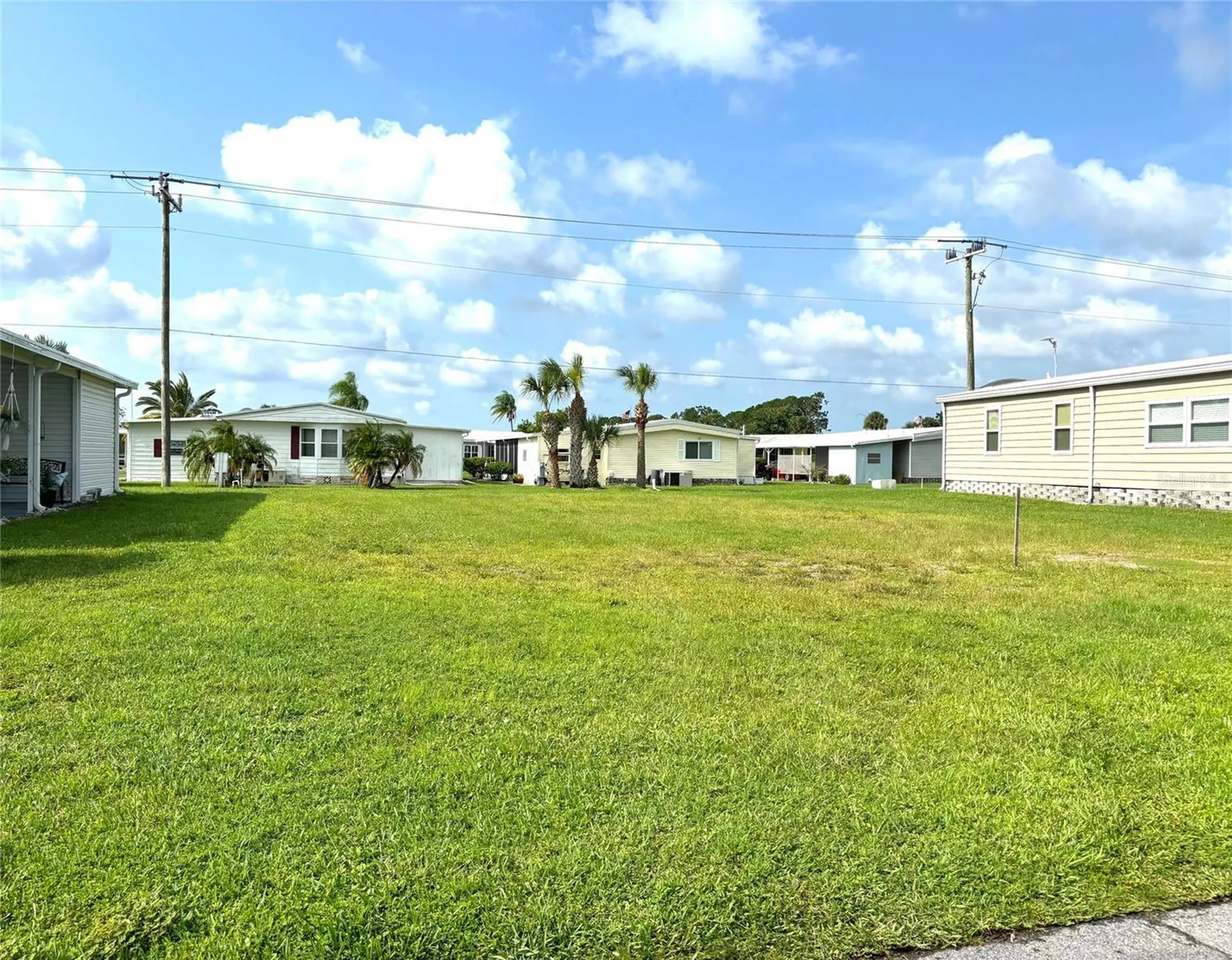 256 Hibisco Drive North Port FL 34287