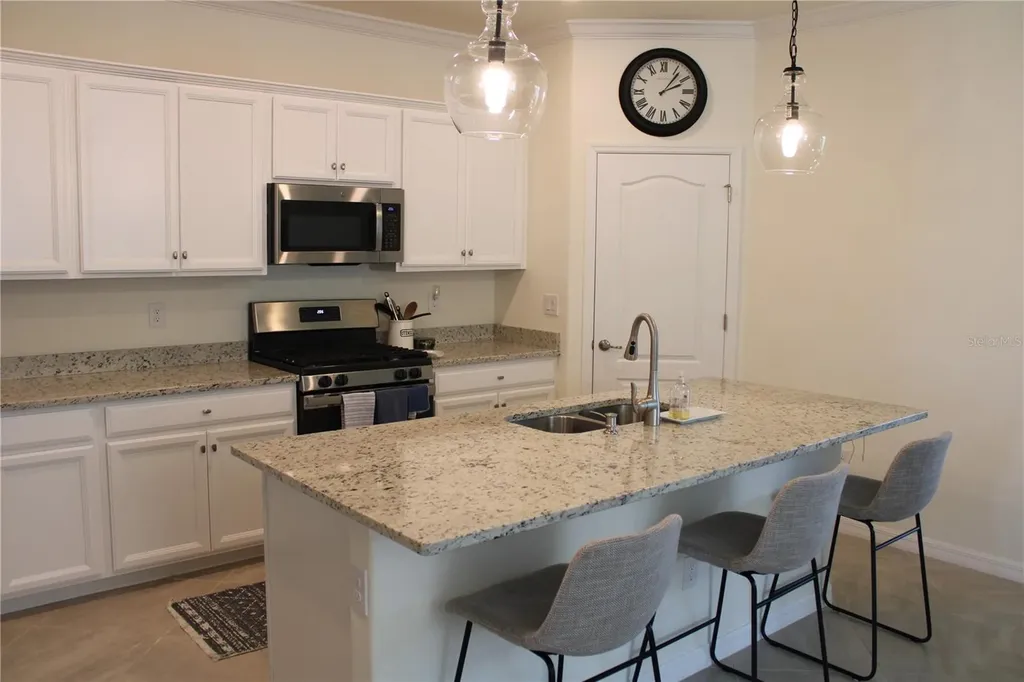 6647 Clairborne Lane Bradenton FL 34211