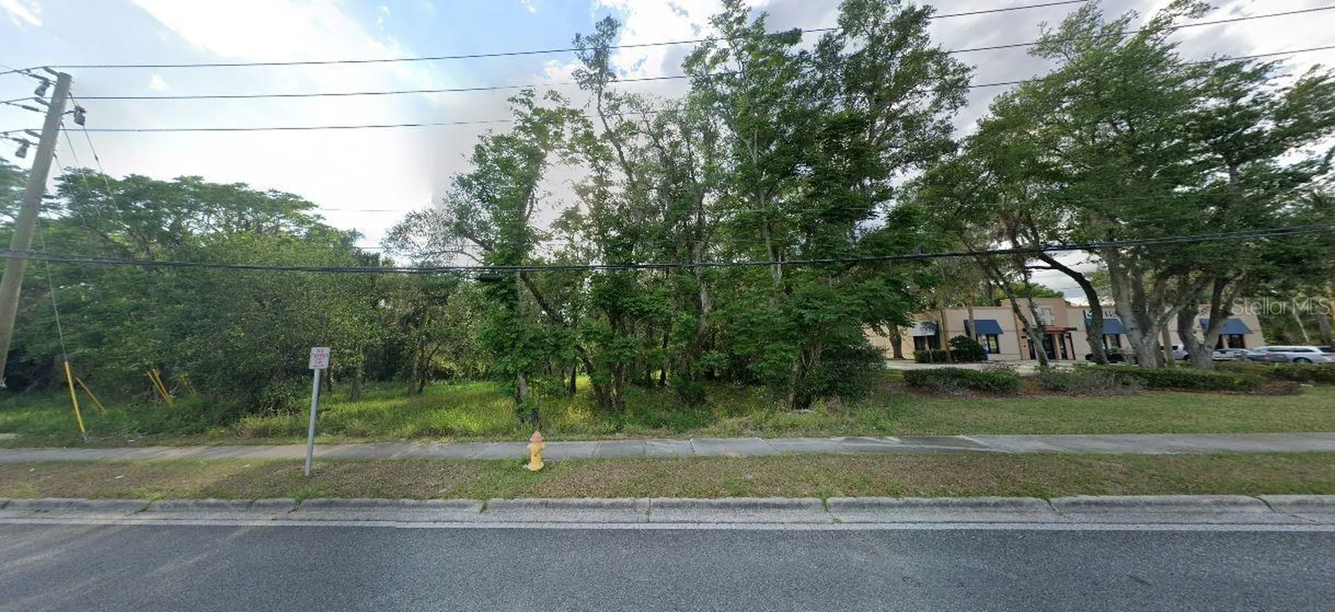 E 44 E South St, Deland FL 32724