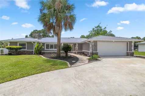 632 SE 1st Court Crystal River FL 34429