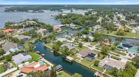 632 SE 1st Court Crystal River FL 34429