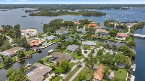632 SE 1st Court Crystal River FL 34429