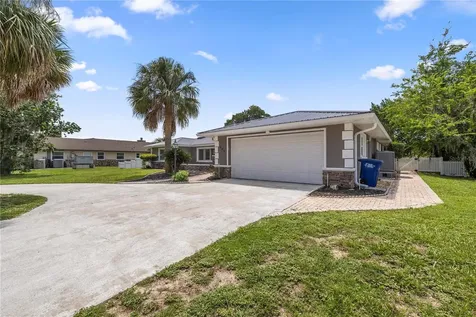 632 SE 1st Court Crystal River FL 34429