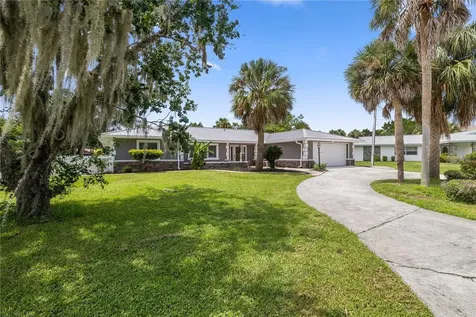 632 SE 1st Court Crystal River FL 34429