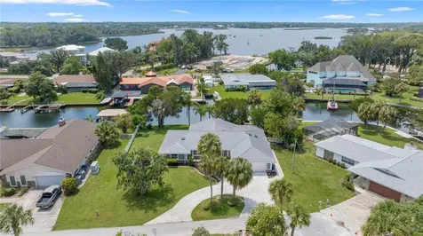 632 SE 1st Court Crystal River FL 34429