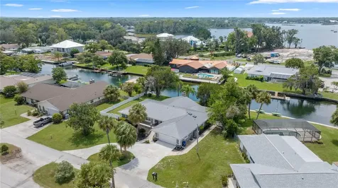 632 SE 1st Court Crystal River FL 34429