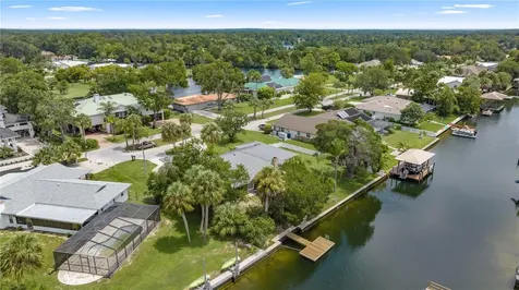 632 SE 1st Court Crystal River FL 34429