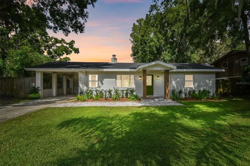 11532 Forest Hills Drive Tampa FL 33612