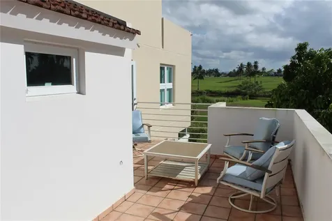 155 West Golf Villas Dorado PR 00646