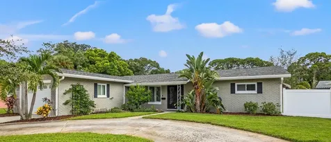 1500 Alhambra Way S St Petersburg FL 33705
