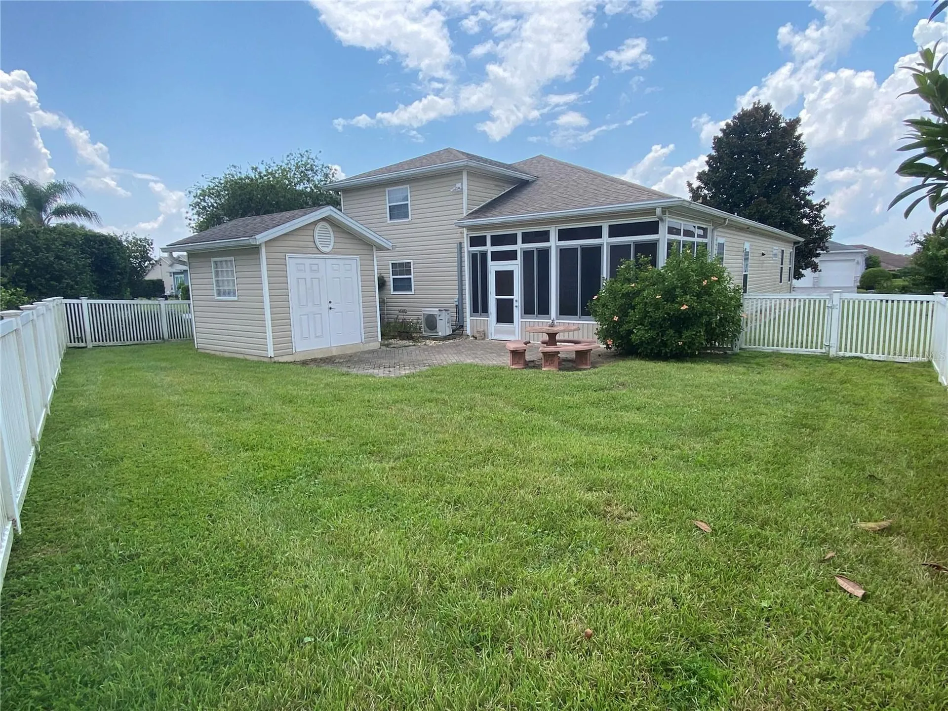 323 Travelers Drive Polk City FL 33868