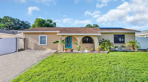 8138 Cottonwoode Drive Largo FL 33773