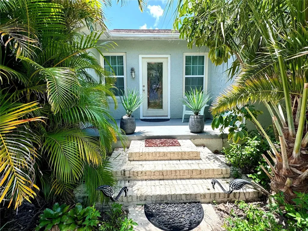 1161 Sedeeva Street Clearwater FL 33755
