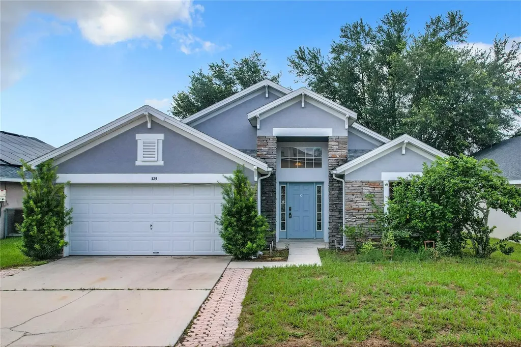 325 Windsor Estates Drive Davenport FL 33837