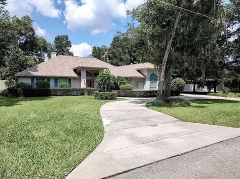 1912 SE 38th Court Ocala FL 34471