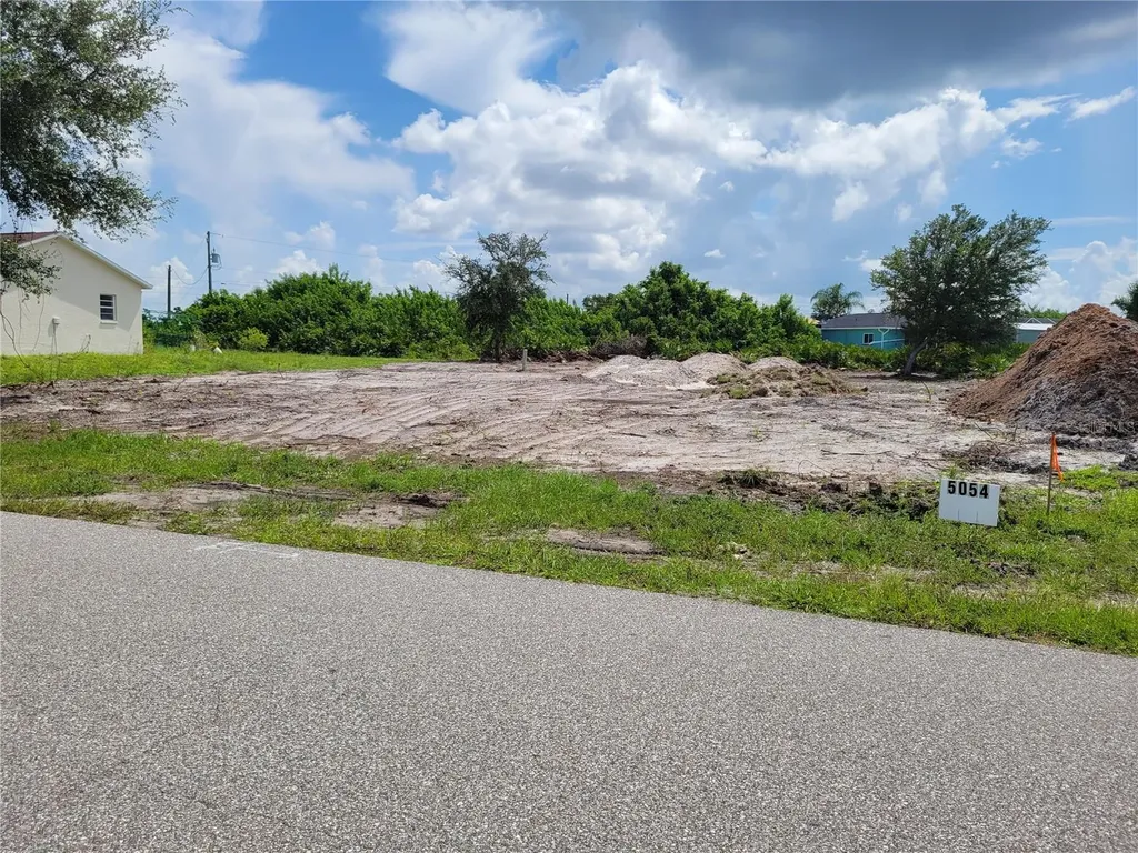 5054 Cannon Street Port Charlotte FL 33981