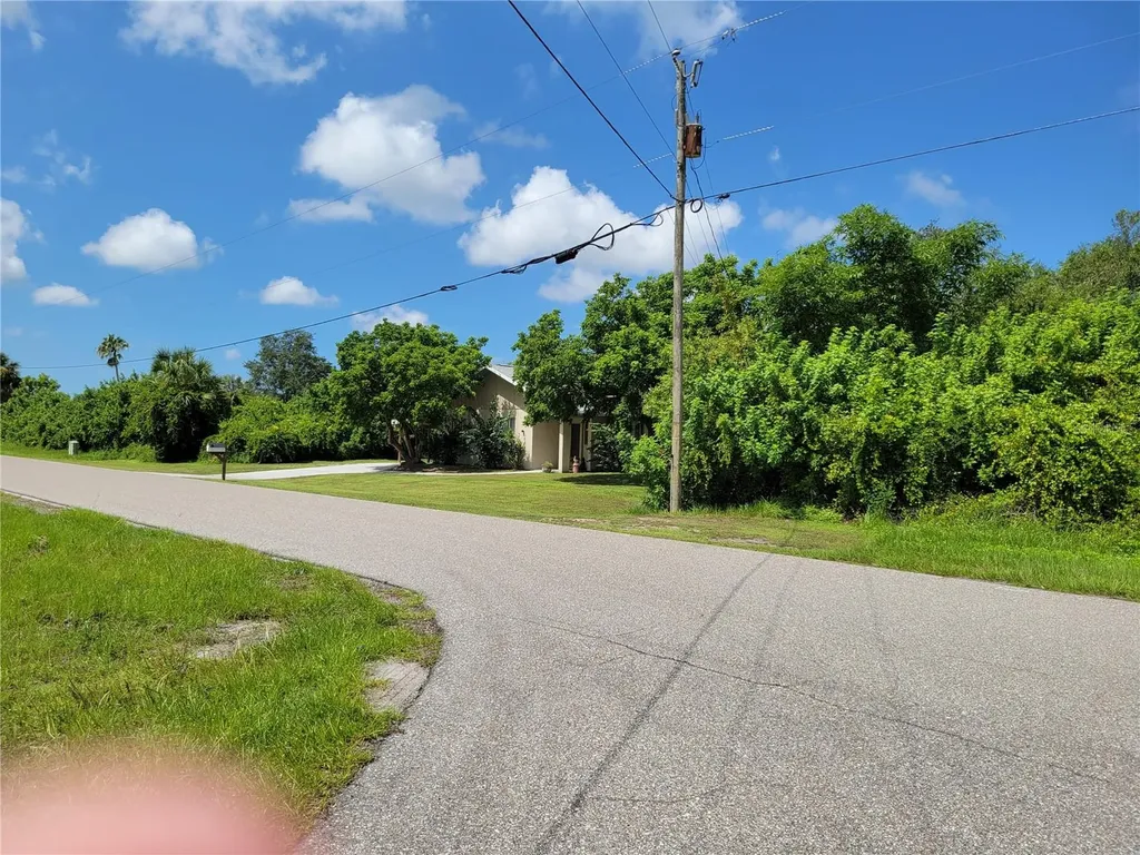 5054 Cannon Street Port Charlotte FL 33981