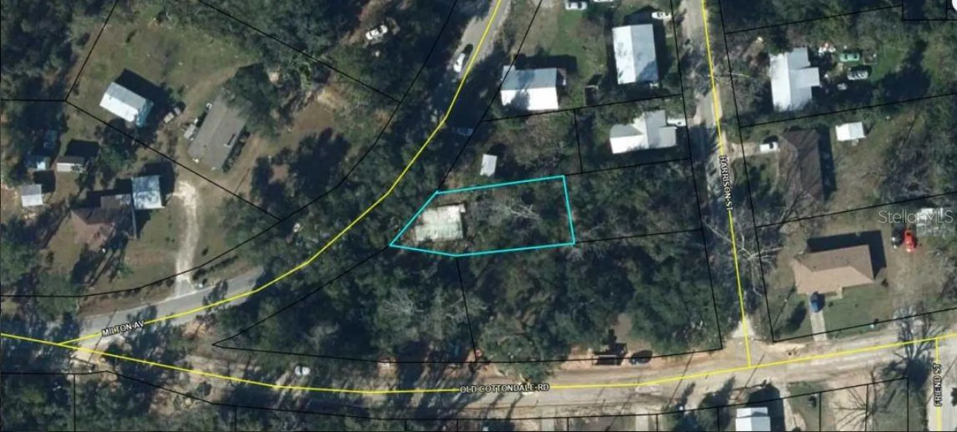 2916 Milton Avenue Marianna FL 32448