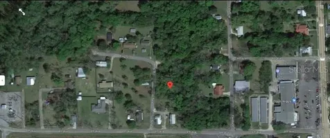 810 King Street Graceville FL 32440