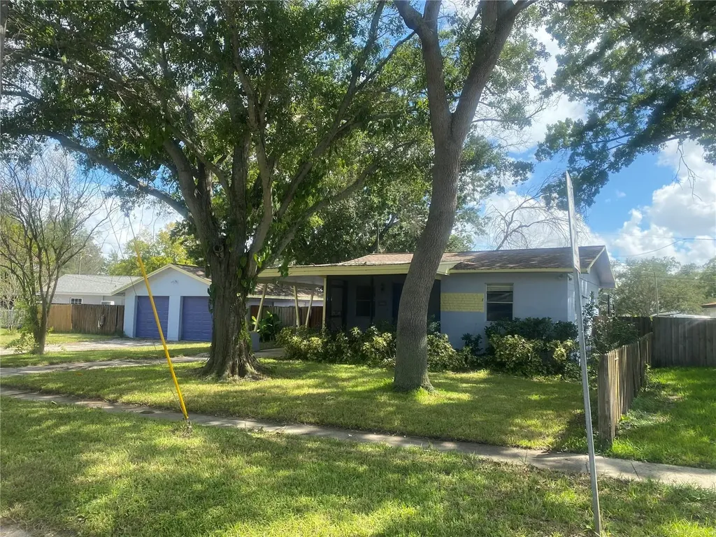 8120 Riverside Drive N St Petersburg FL 33702