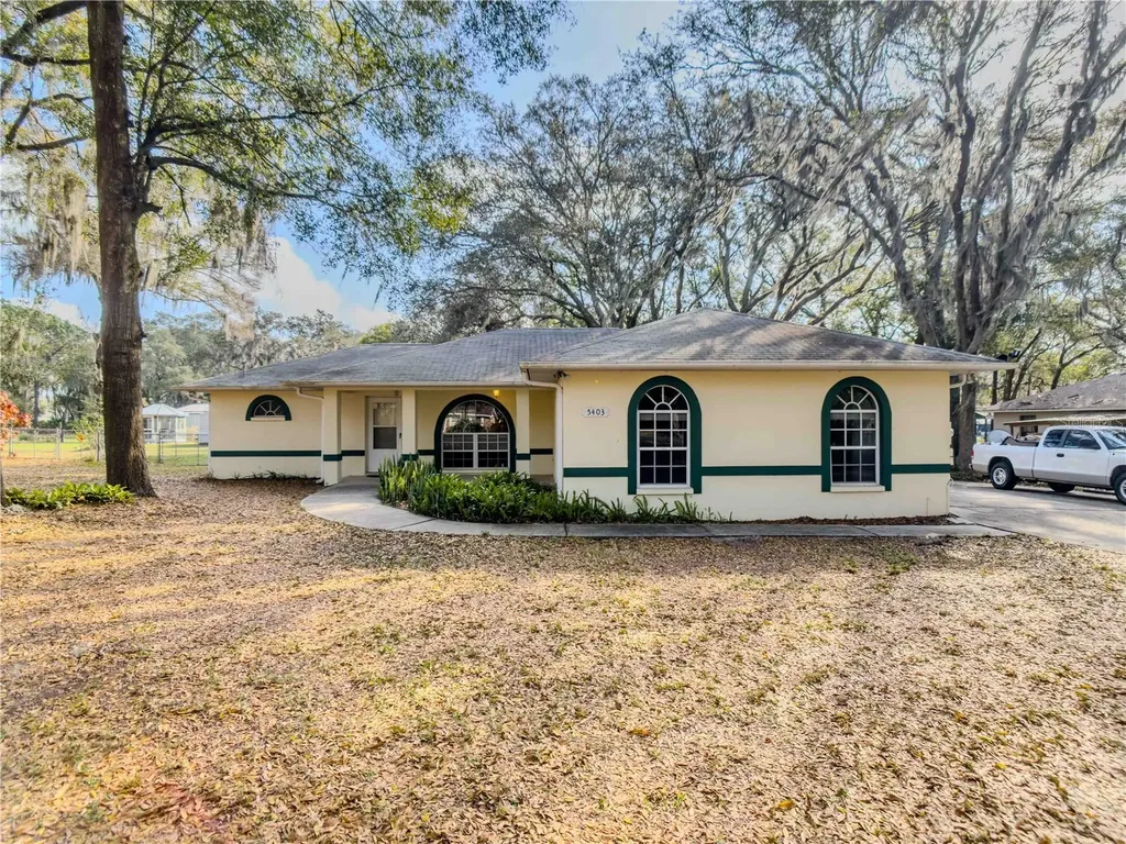 5403 Peach Avenue Seffner FL 33584