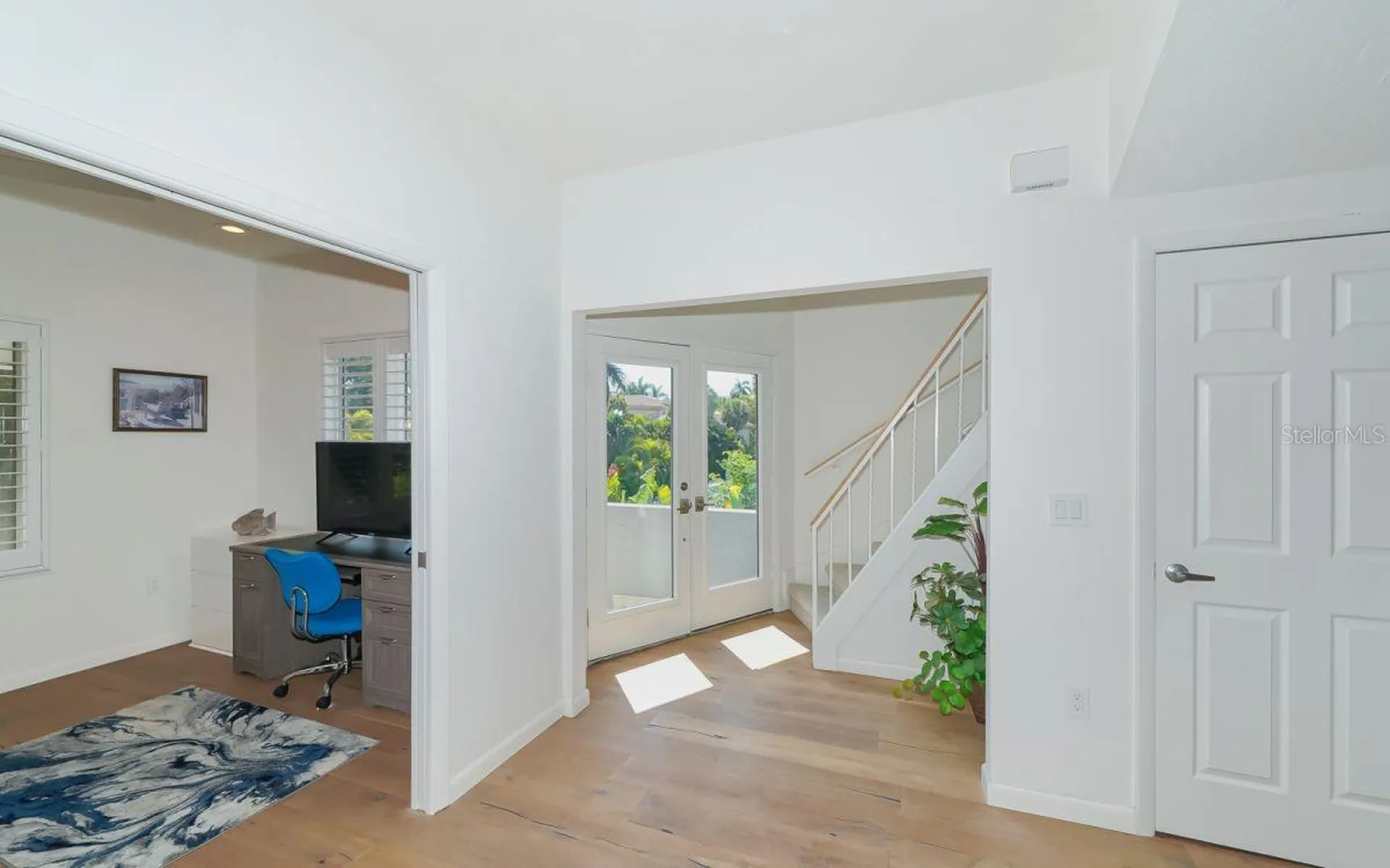 228 Van Buren Drive Sarasota FL 34236