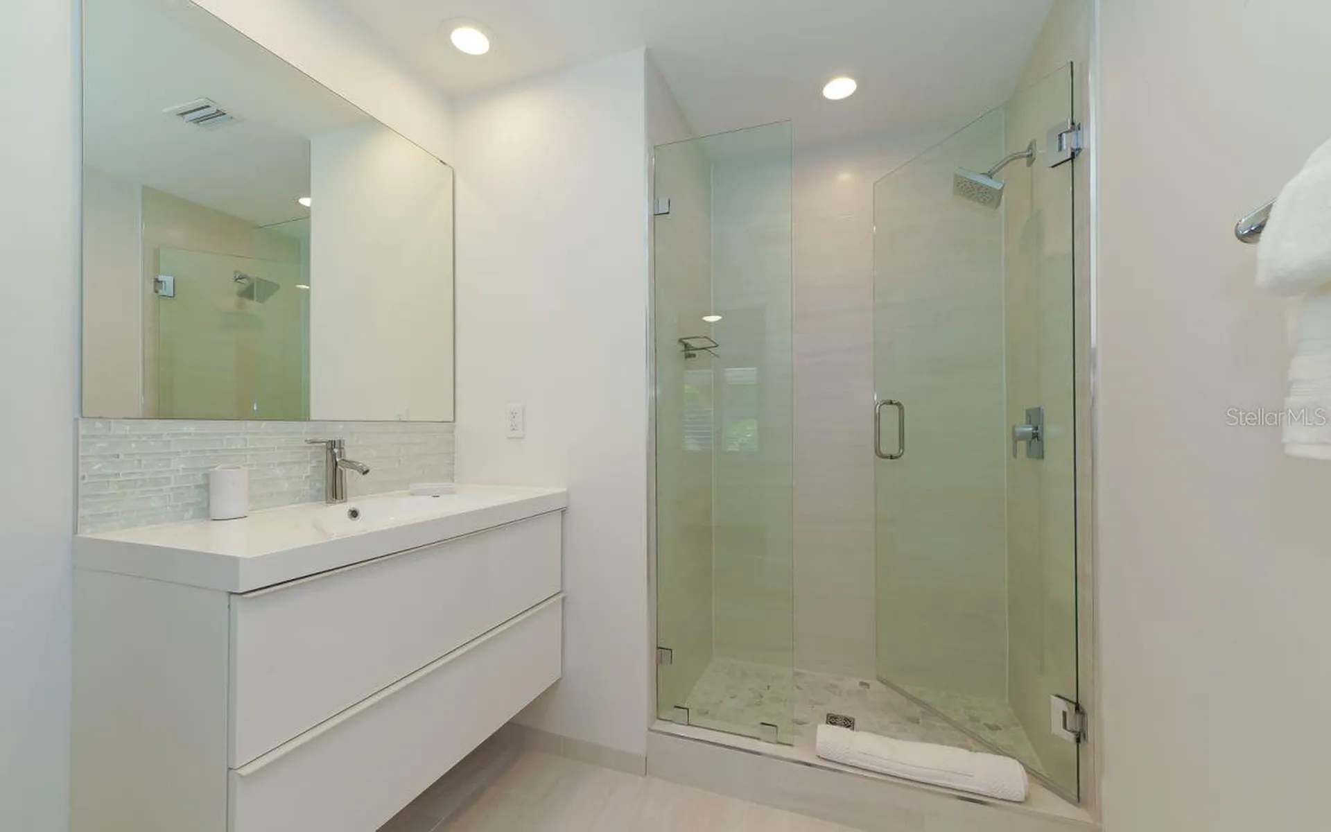 228 Van Buren Drive Sarasota FL 34236