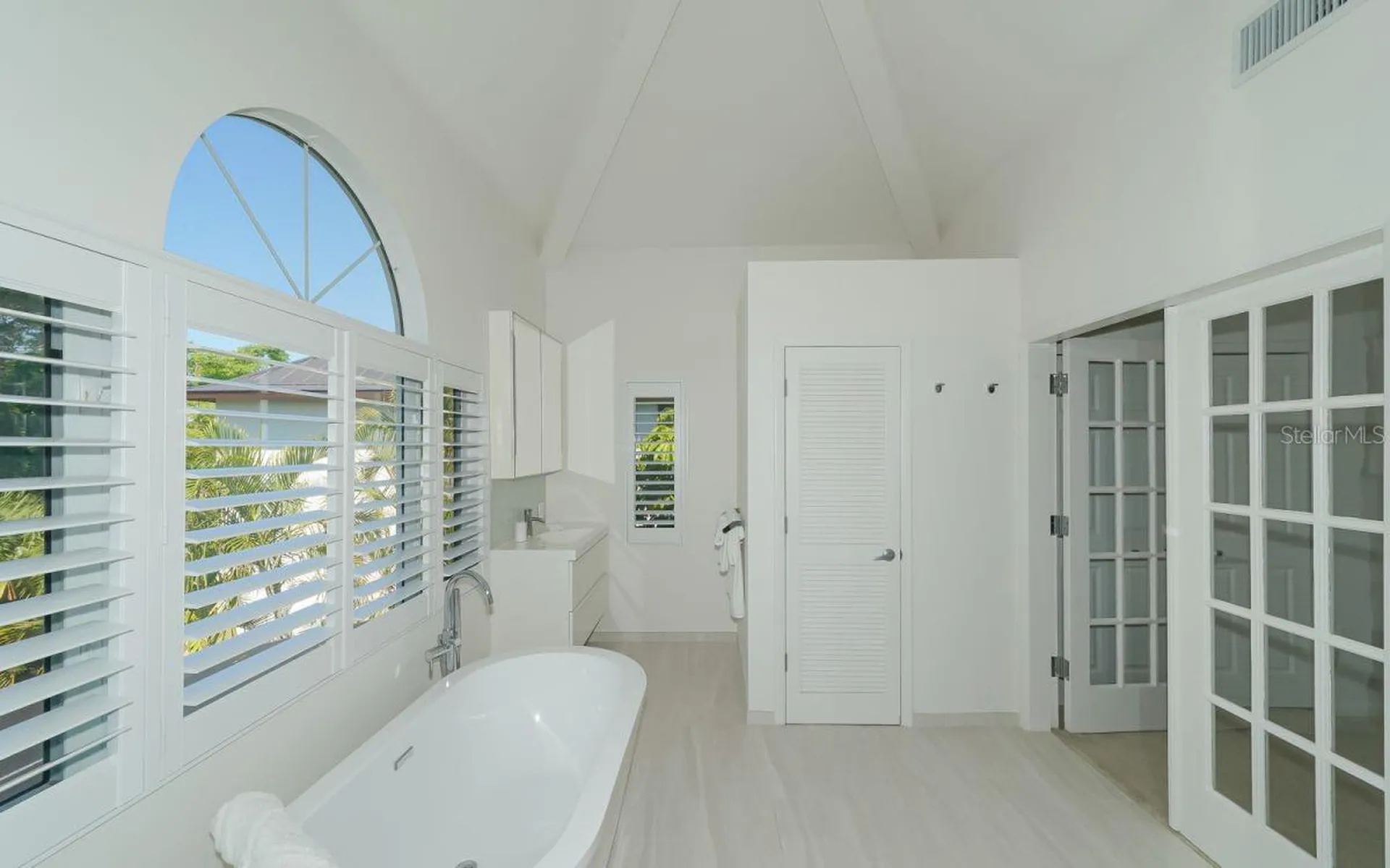 228 Van Buren Drive Sarasota FL 34236