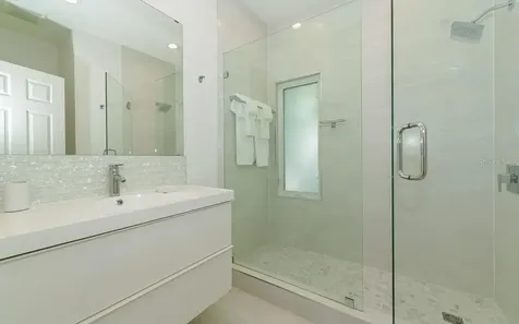 228 Van Buren Drive Sarasota FL 34236