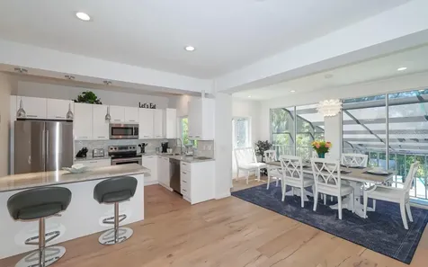 228 Van Buren Drive Sarasota FL 34236