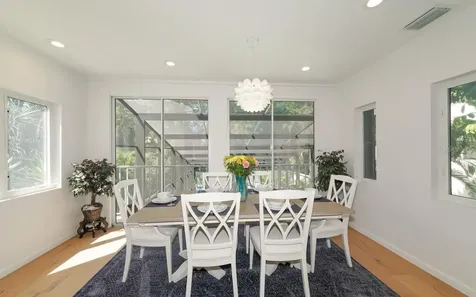 228 Van Buren Drive Sarasota FL 34236