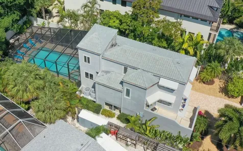 228 Van Buren Drive Sarasota FL 34236