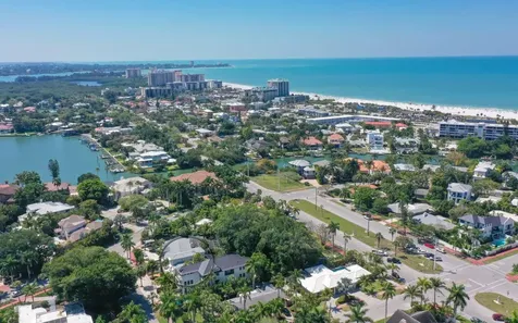 228 Van Buren Drive Sarasota FL 34236