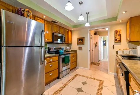 105 12th Street SW Ruskin FL 33570