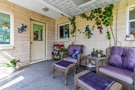 105 12th Street SW Ruskin FL 33570