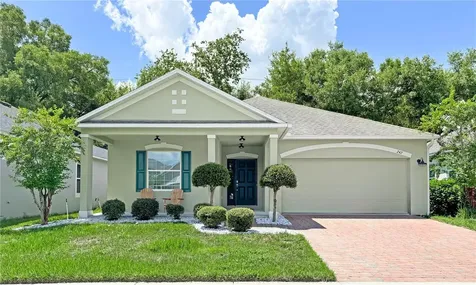242 W Fiesta Key Loop Deland FL 32720
