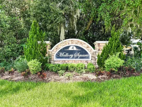 242 W Fiesta Key Loop Deland FL 32720