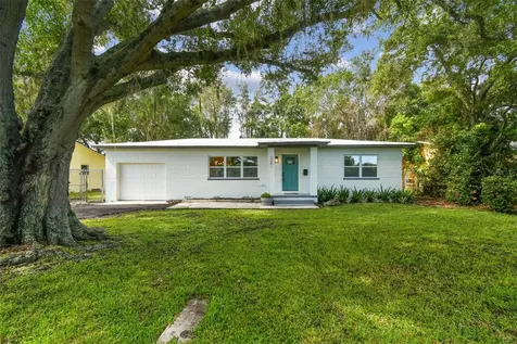 2301 Murilla Way S St Petersburg FL 33712