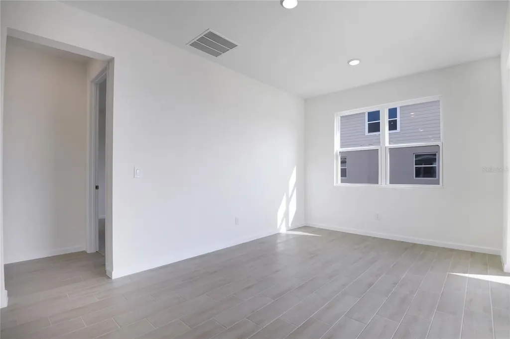 4056 Bannock Avenue Tavares FL 32778
