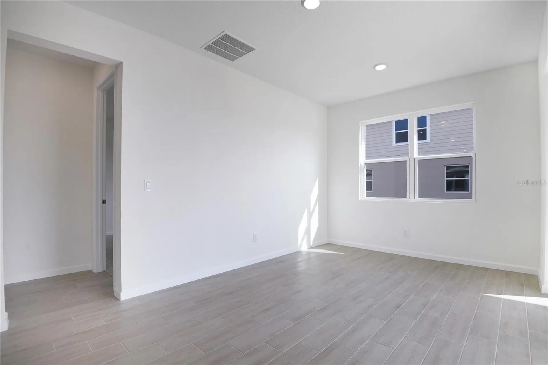 4056 Bannock Avenue Tavares FL 32778