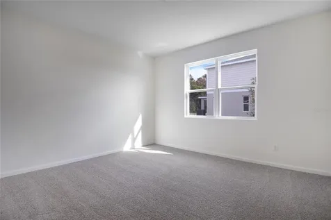 4056 Bannock Avenue Tavares FL 32778