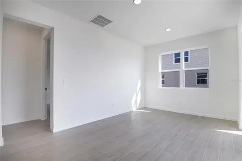 4056 Bannock Avenue Tavares FL 32778