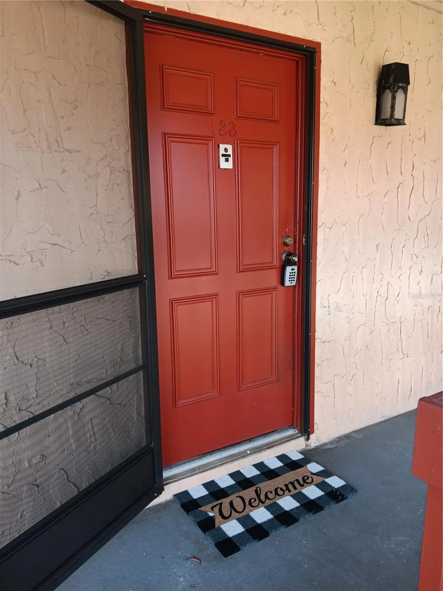 2860 N Powers Drive Orlando FL 32818