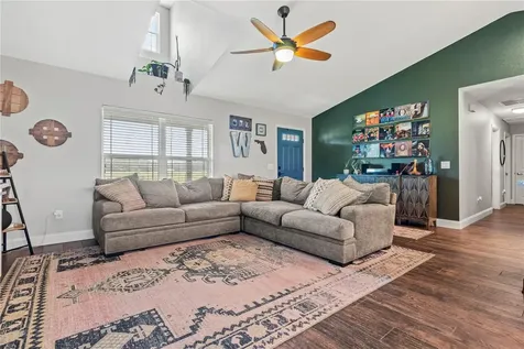 3422 Sr 471 Sumterville FL 33585